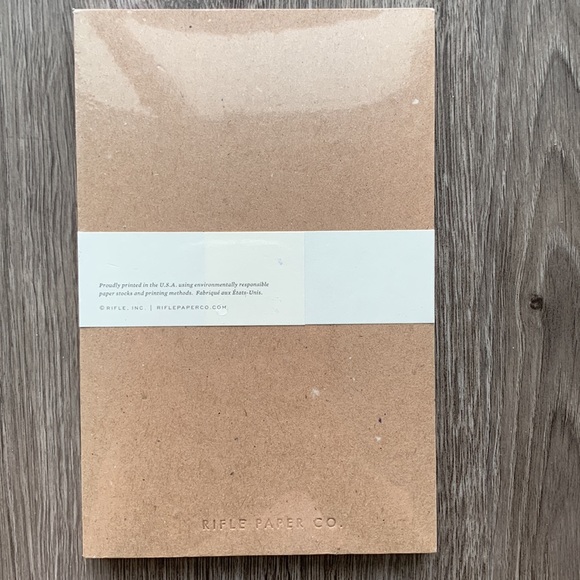 Brand New Notepad and magnets - Picture 4 of 5